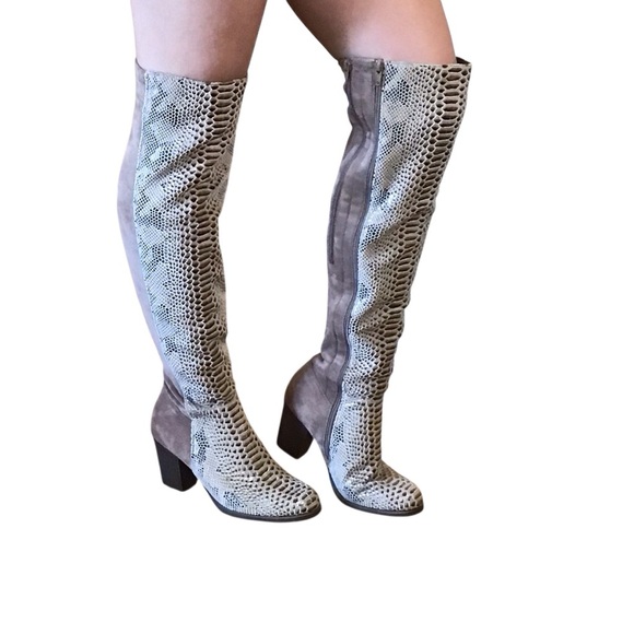 Pierre Dumas Women’s Over the Knee Boots Size 8.5M Faux Suede Snake Print - Picture 13 of 15